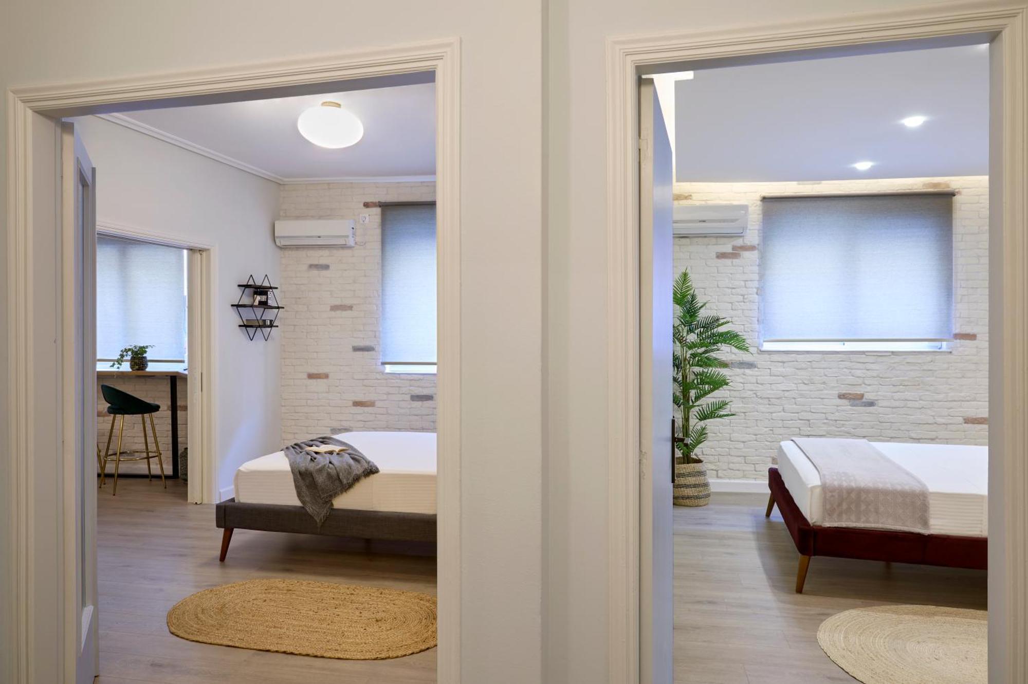Acropolis 2bd Unique Private Entrance Apartment