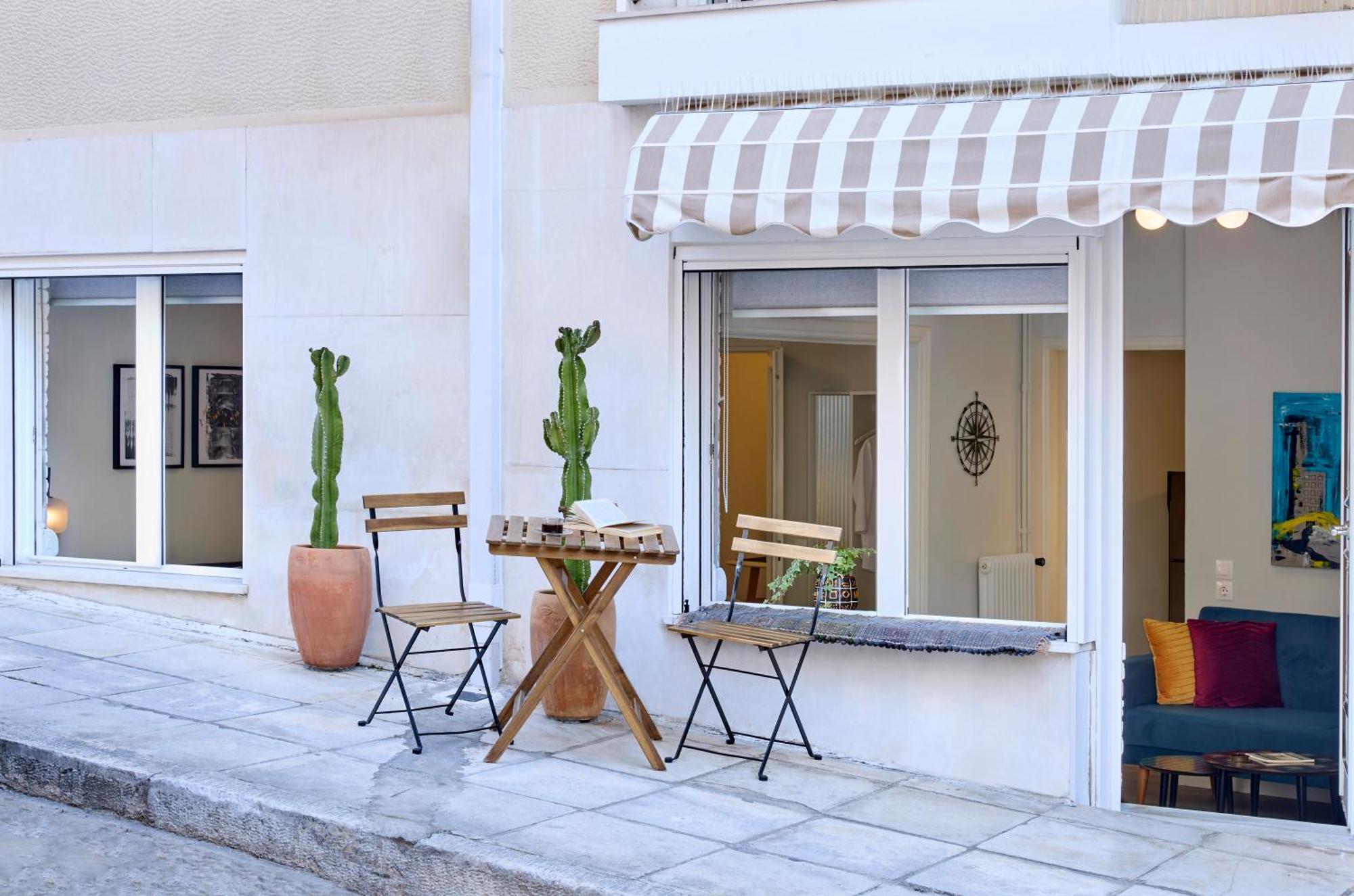 Apartment Acropolis 2bd Unique Private Entrance *