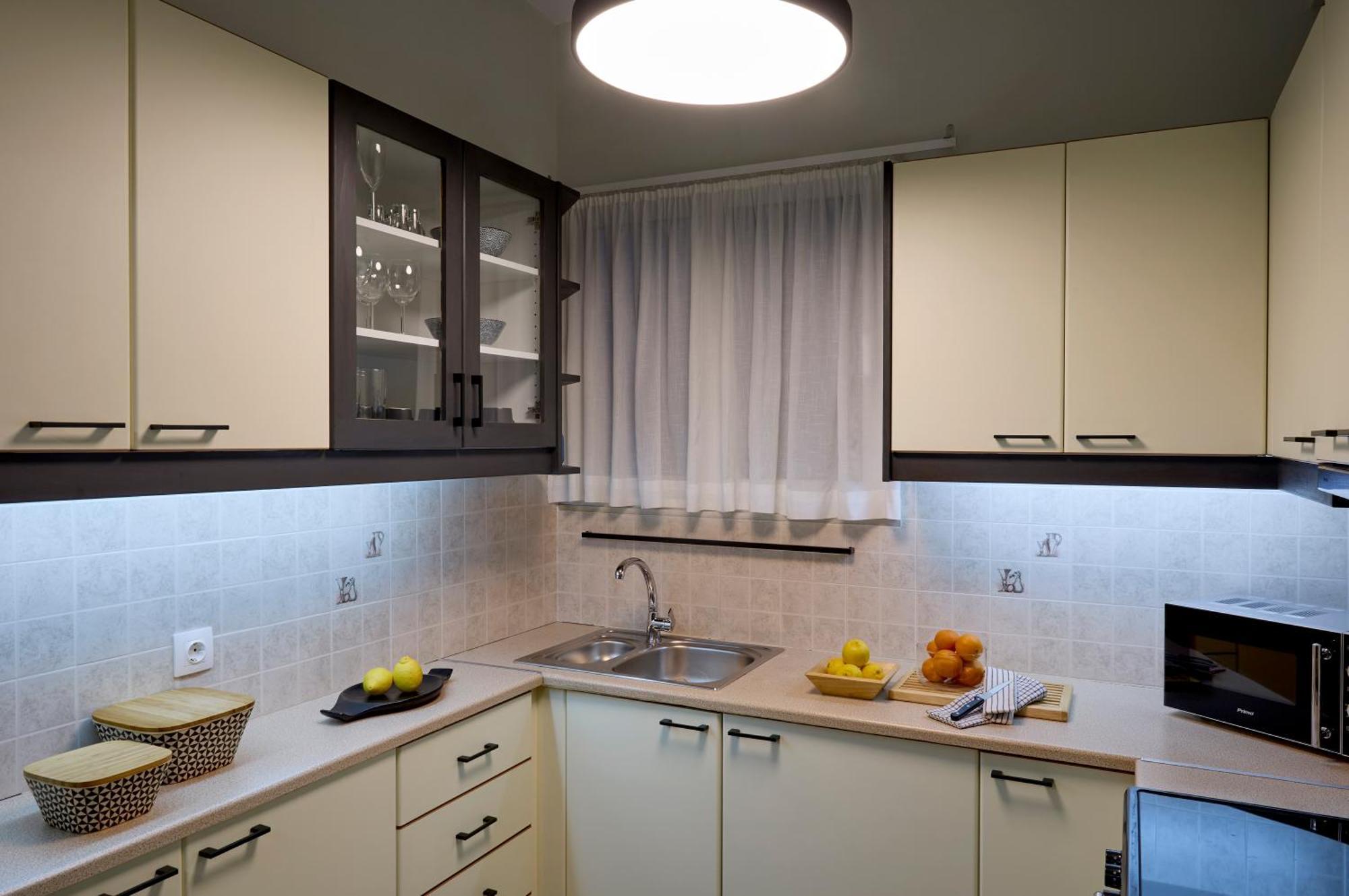 Acropolis 2bd Unique Private Entrance Apartment *